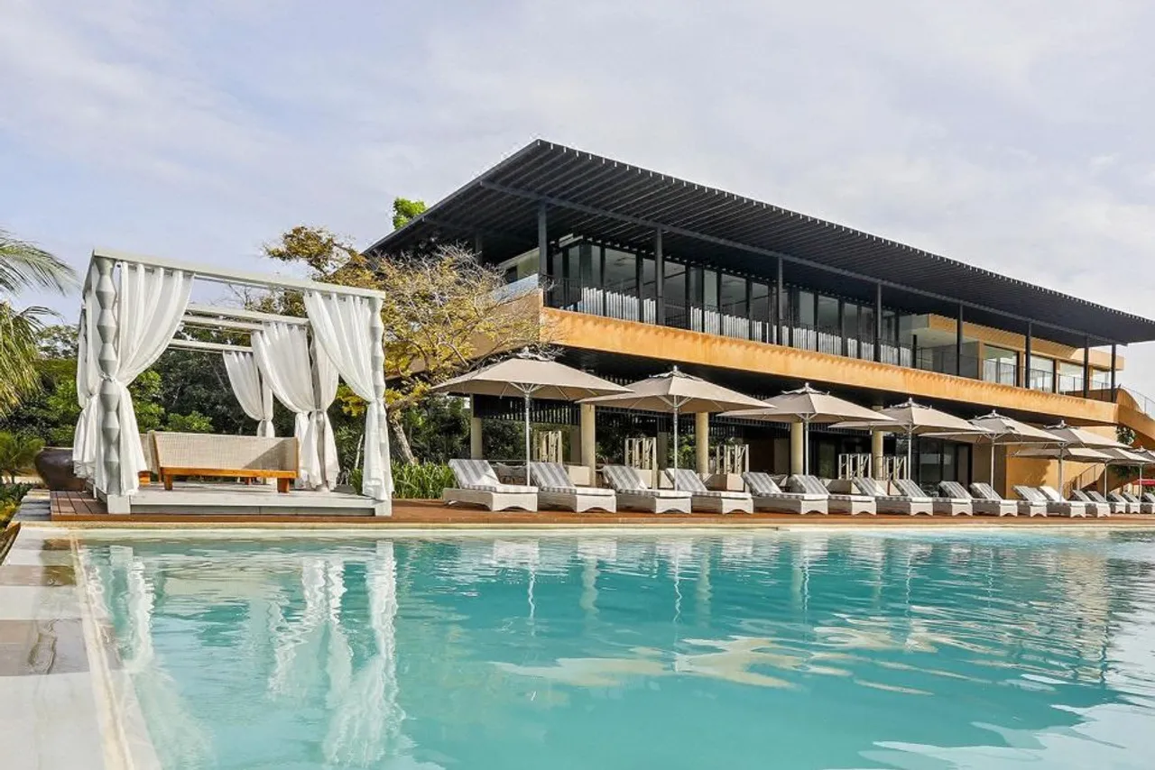 Amorita Resort — ภาพห้องพักและบรรยากาศ