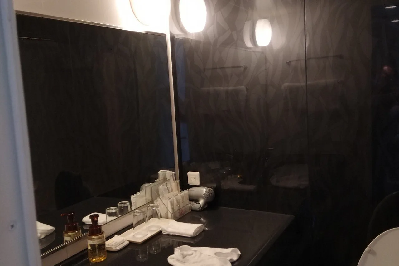 ANA Crowne Plaza Nagasaki Gloverhill — ภาพห้องพักและบรรยากาศ