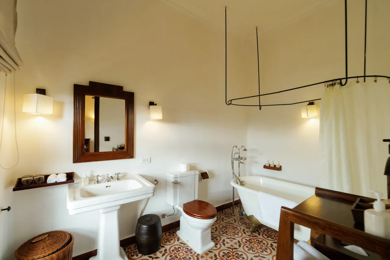 Ana Mandara Villas Dalat Resort & Spa — rooms and atmosphere