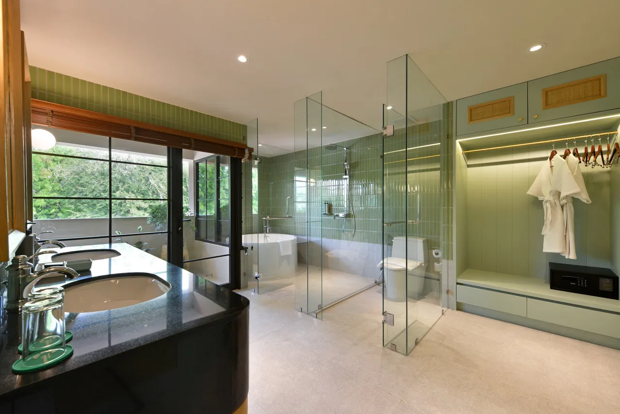 Anantasila Villa by the Sea Hua Hin — rooms and atmosphere