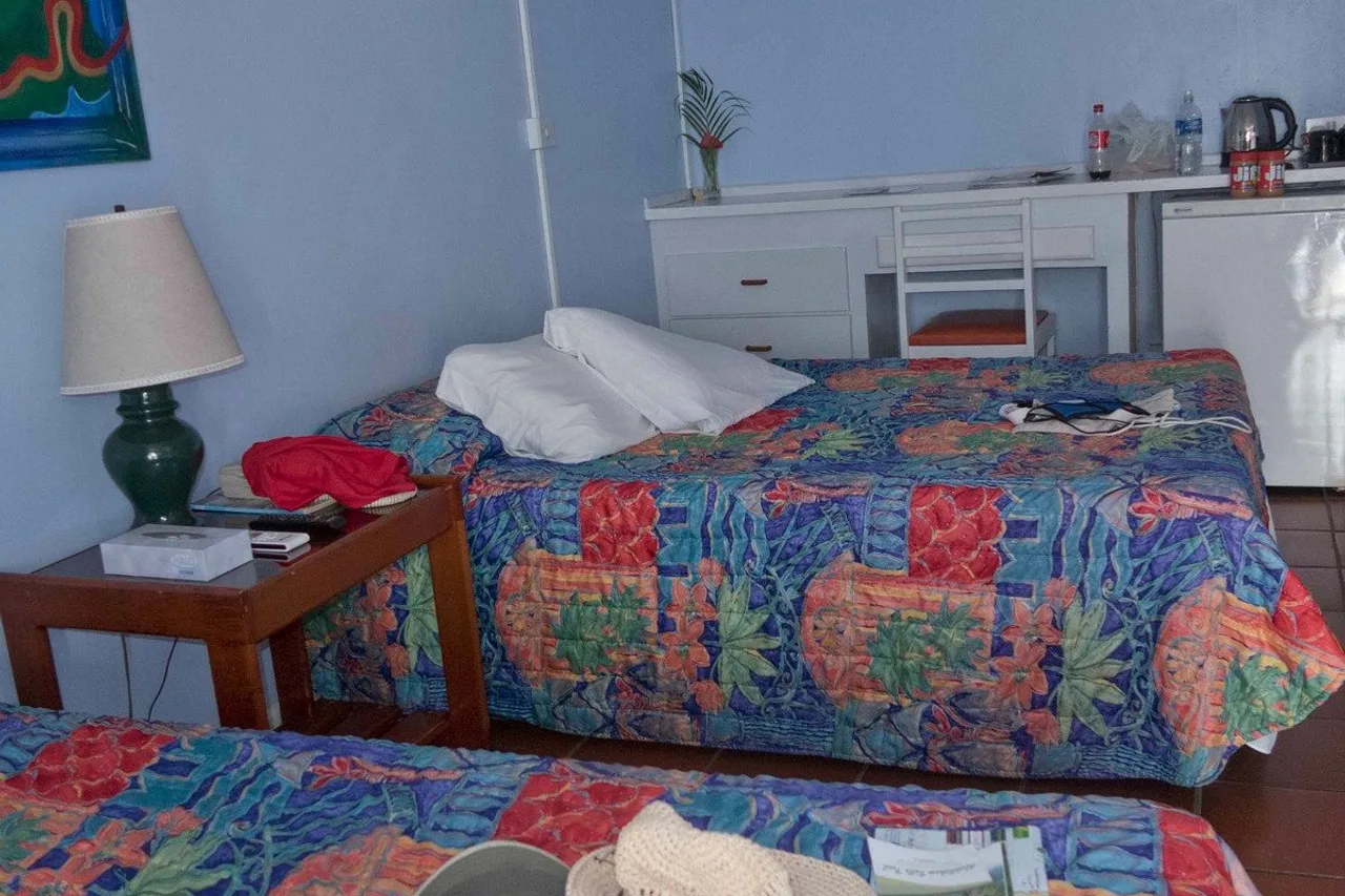 Anchorage Hotel — ภาพห้องพักและบรรยากาศ