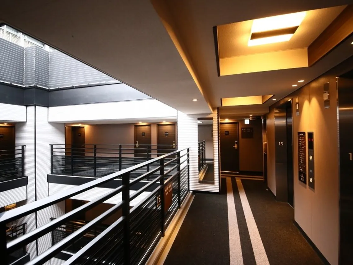 APA Hotel Keisei Ueno-Ekimae — rooms and atmosphere