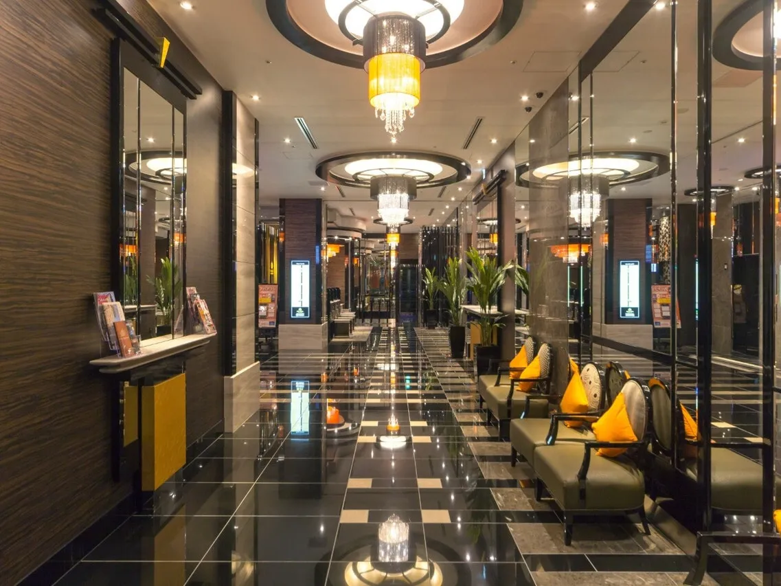 APA Hotel Namba-Eki Higashi — rooms and atmosphere