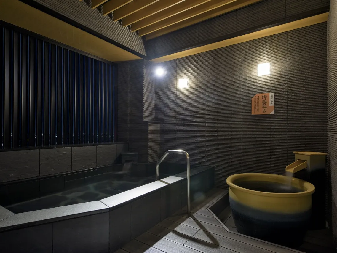 APA Hotel Shinjuku-Kabukicho Tower — ภาพห้องพักและบรรยากาศ