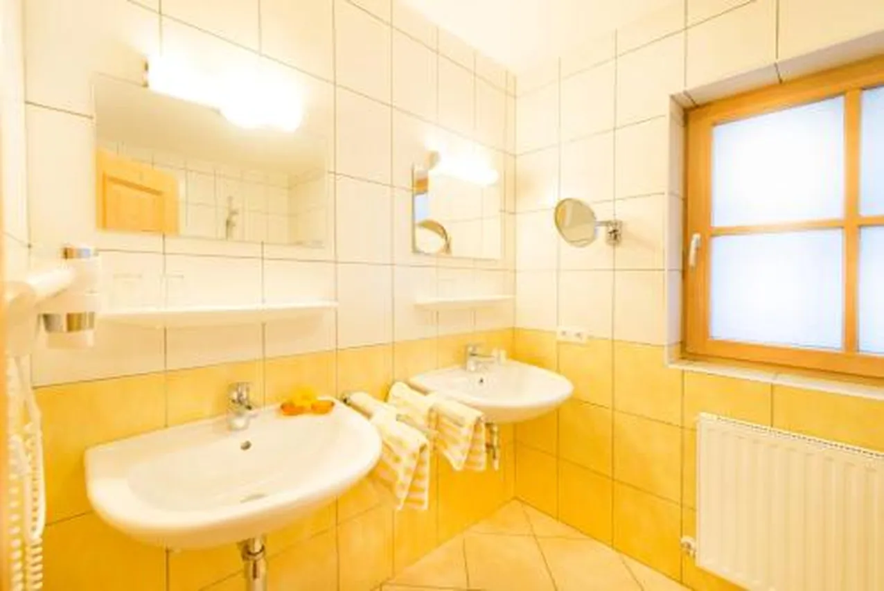 Aparthaus Sonnenhof — rooms and atmosphere