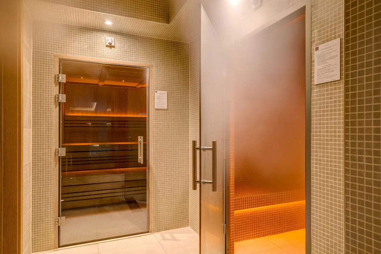 Apex City of Bath Hotel — rooms and atmosphere