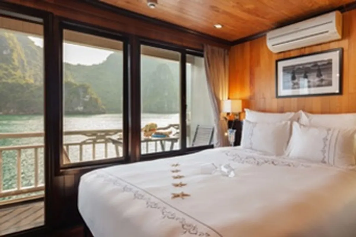 Aphrodite Cruise — rooms and atmosphere