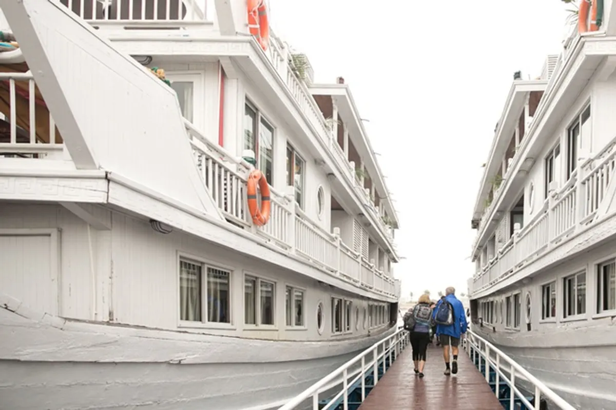 Aphrodite Cruise — rooms and atmosphere