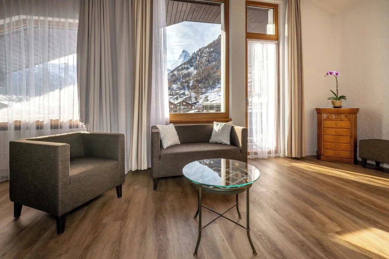 ARCA Solebad Wellness & Spa — rooms and atmosphere