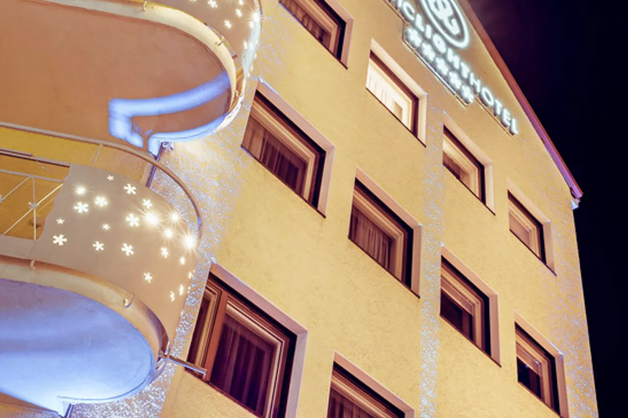 Arctic Light Hotel — ภาพห้องพักและบรรยากาศ