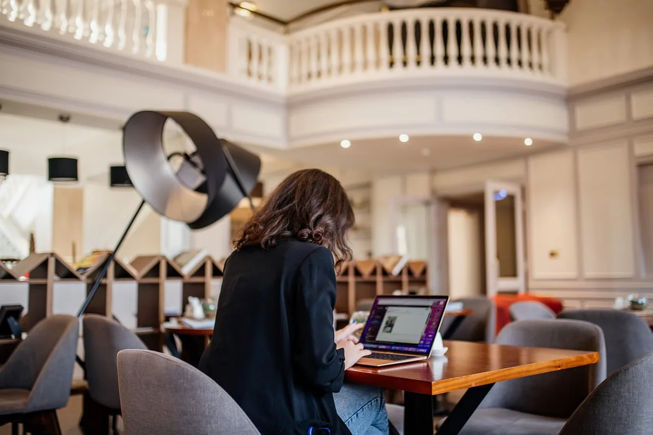 Armenia Marriott Hotel Yerevan — ภาพห้องพักและบรรยากาศ