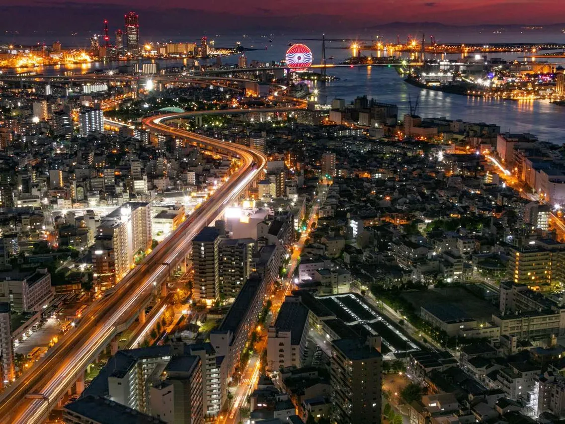 Art Hotel Osaka Bay Tower — rooms and atmosphere