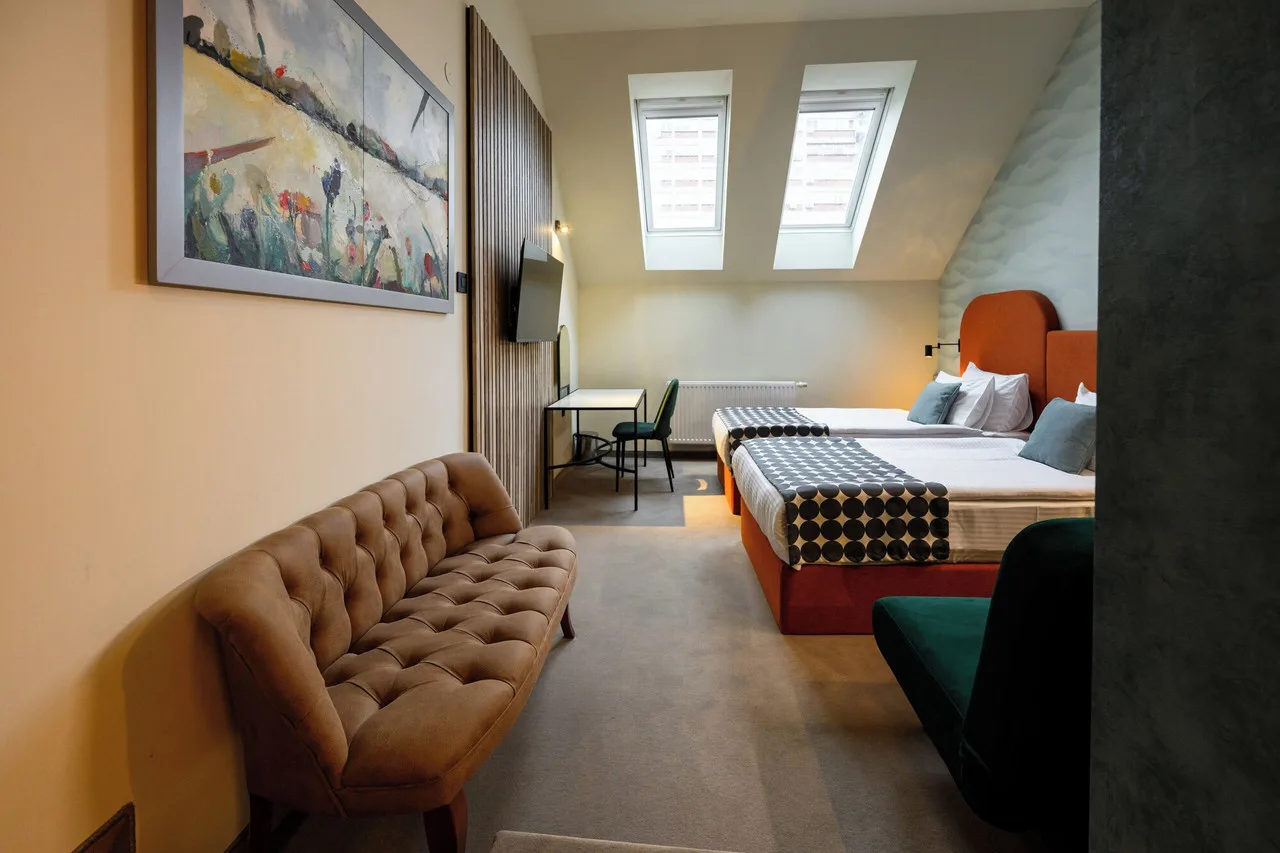 ArtLoft Garni Hotel — ภาพห้องพักและบรรยากาศ