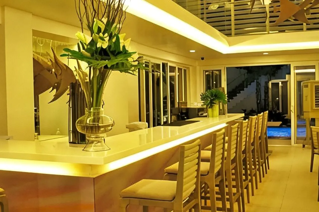 Astoria Boracay — ภาพห้องพักและบรรยากาศ