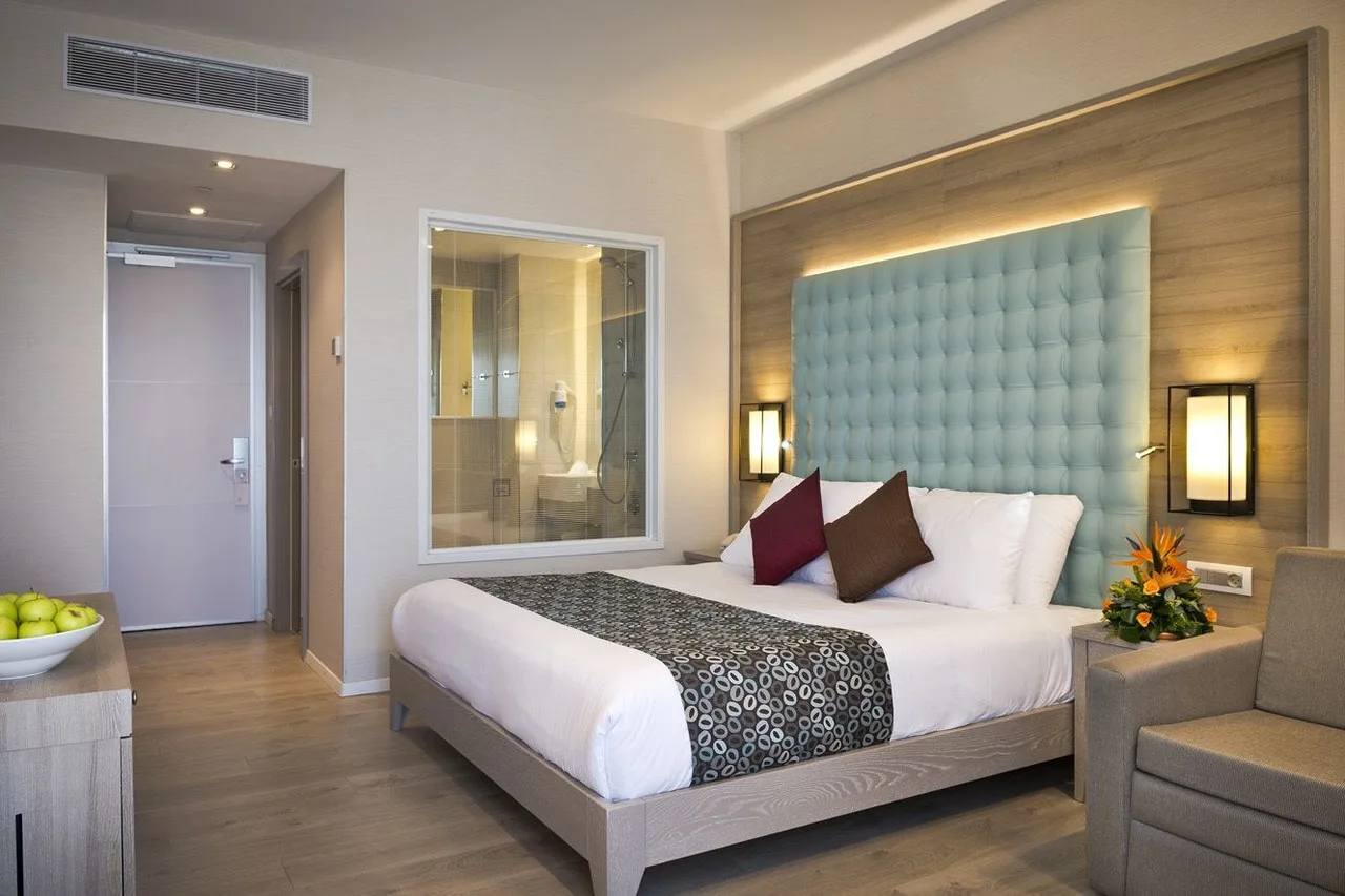 Astral Village Hotel — เอลัต