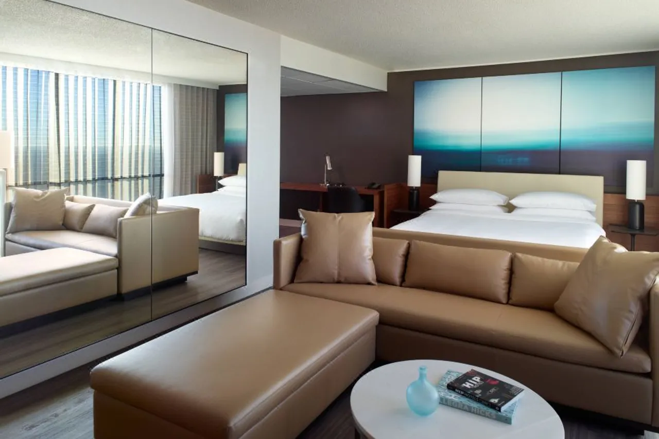 Atlanta Marriott Marquis — ภาพห้องพักและบรรยากาศ