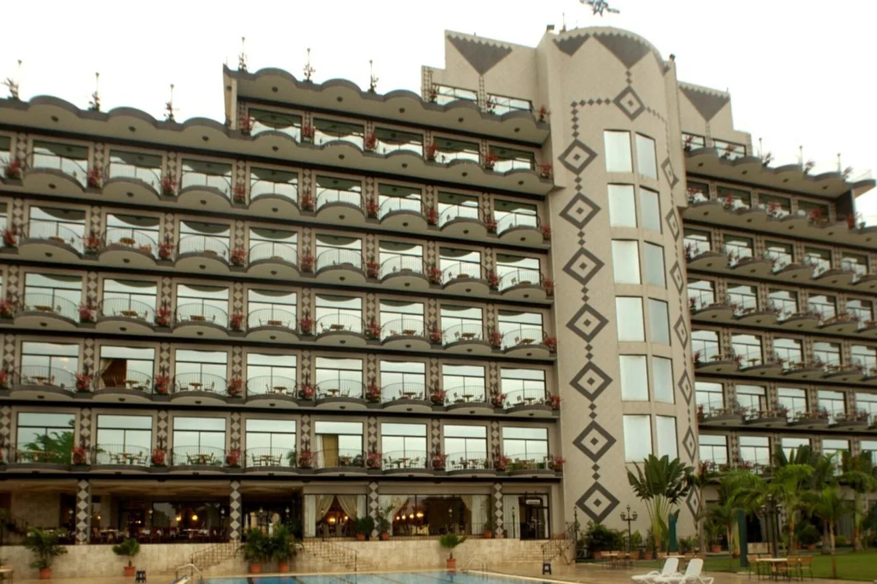 Atlantic Palace Hotel — ปวงต์-นัวร์