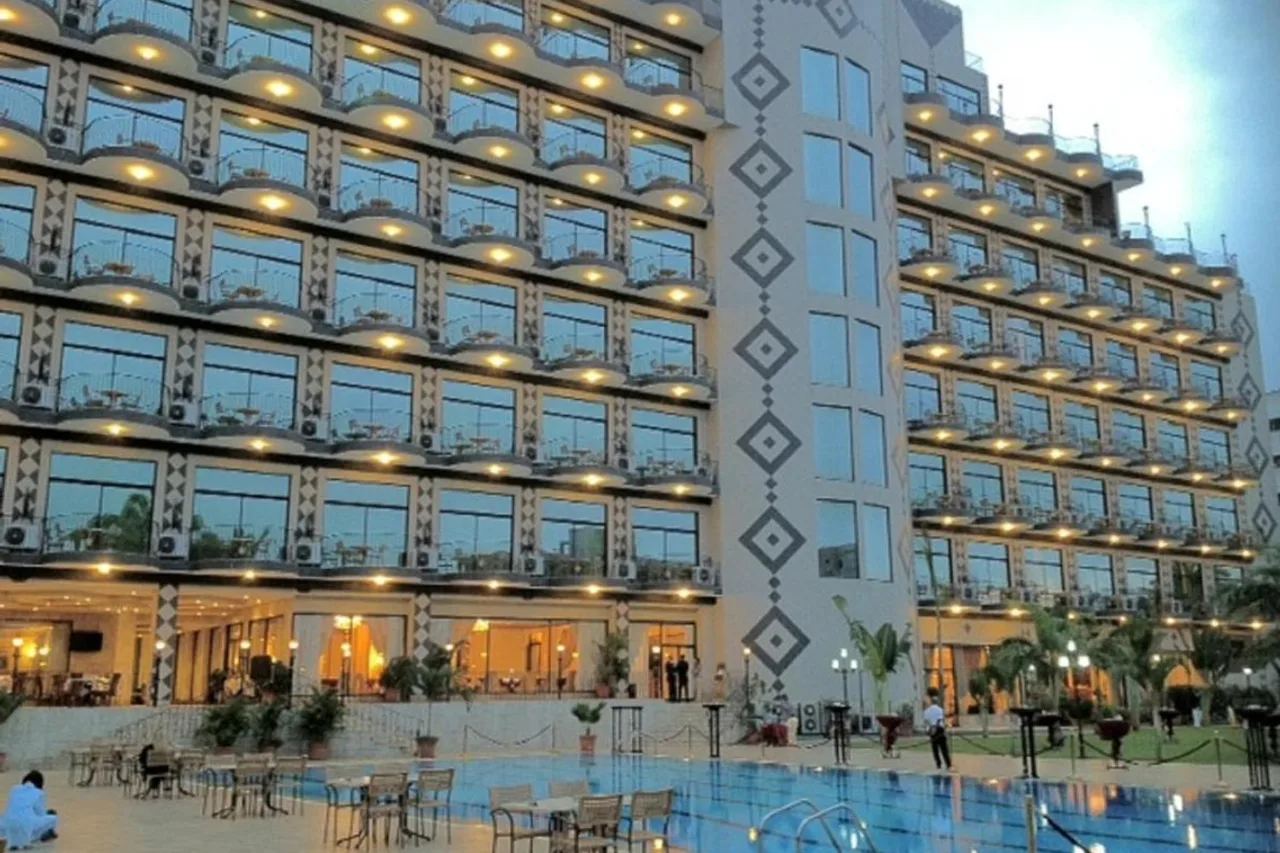 Atlantic Palace Hotel — ภาพห้องพักและบรรยากาศ