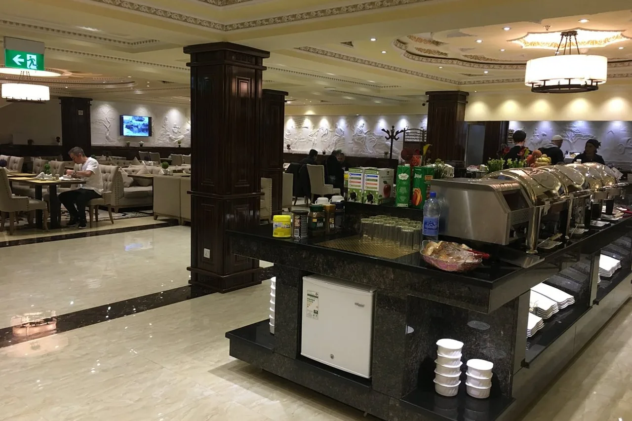 Atlas Hotel Dushanbe — ภาพห้องพักและบรรยากาศ