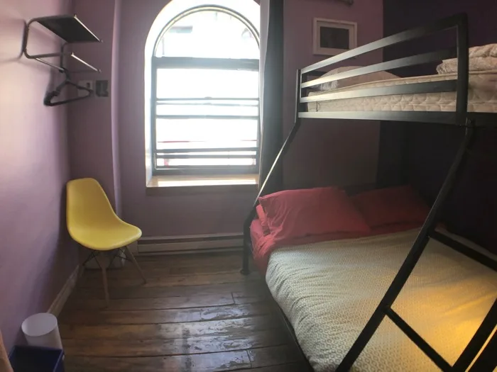 Auberge Alternative du Vieux-Montreal — ภาพห้องพักและบรรยากาศ