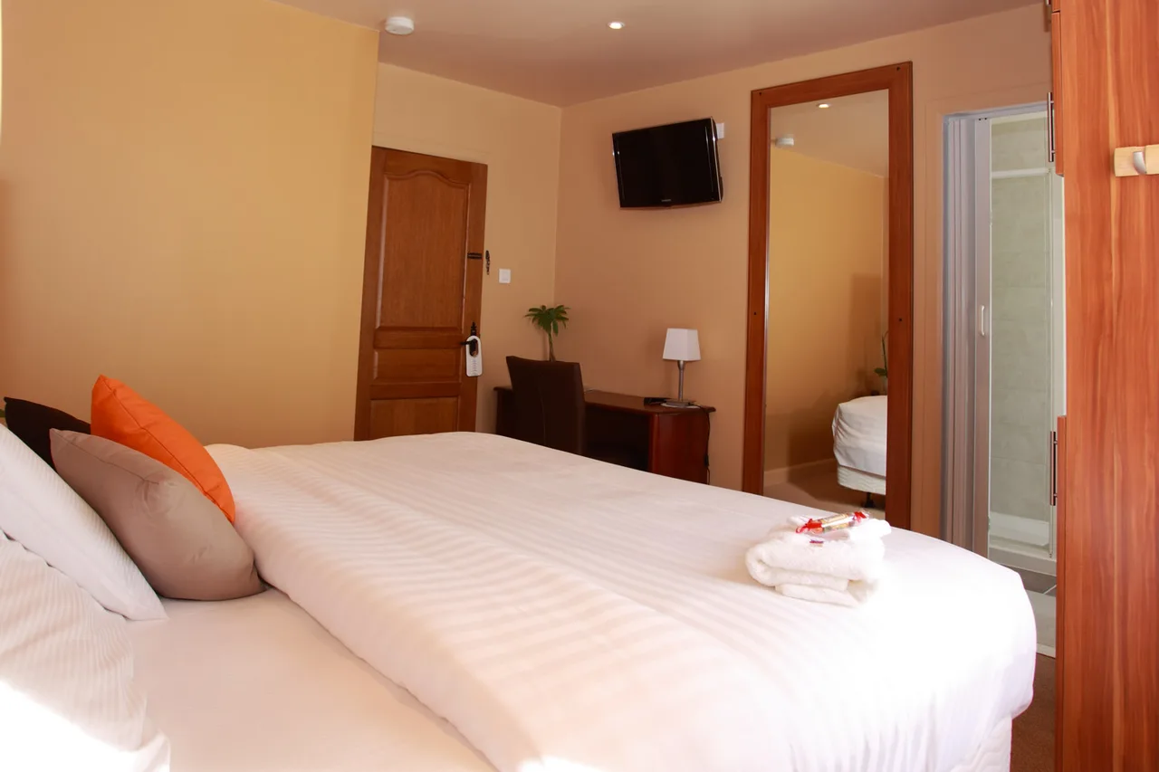 Auberge Saint-Pierre — ภาพห้องพักและบรรยากาศ