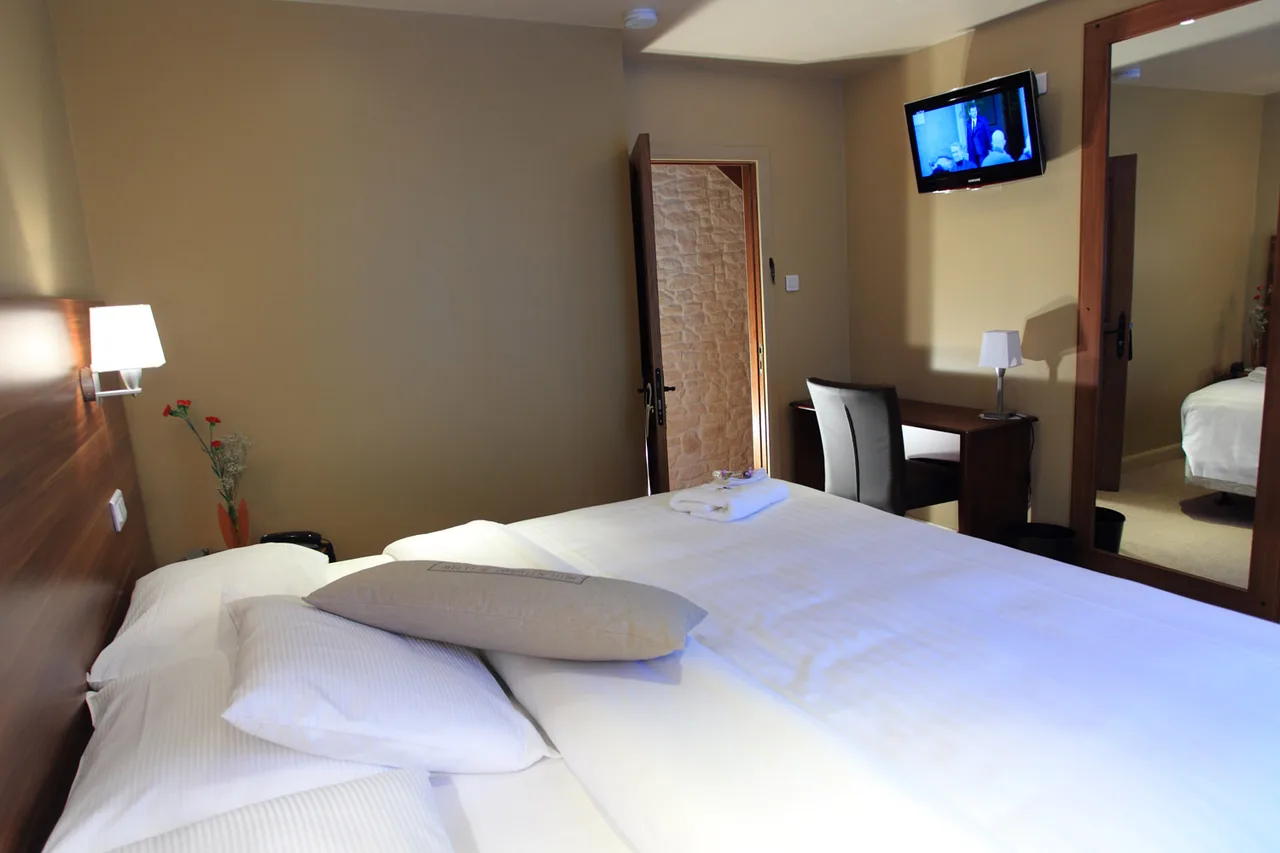 Auberge Saint-Pierre — ภาพห้องพักและบรรยากาศ