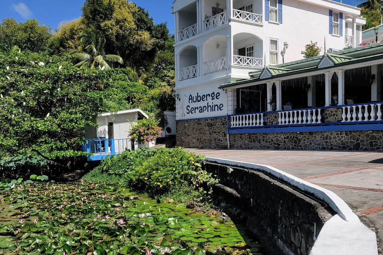 Auberge Seraphine — ภาพห้องพักและบรรยากาศ