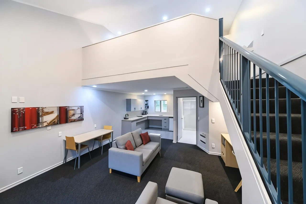 Aubyn Court Spa Motel — rooms and atmosphere