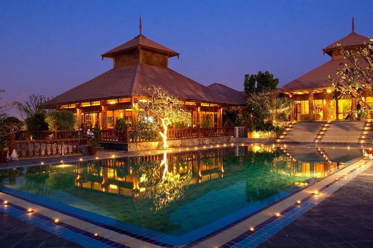 Aureum Palace Hotel &amp; Resort Nay Pyi Taw — โรงแรมในเนปยีดอ