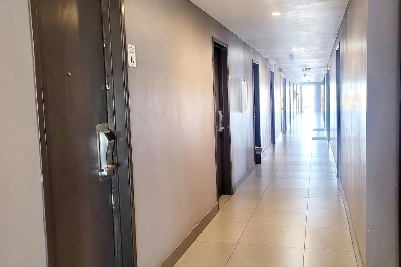 AVAION Hotel LAX-SoFi Stadium — ภาพห้องพักและบรรยากาศ