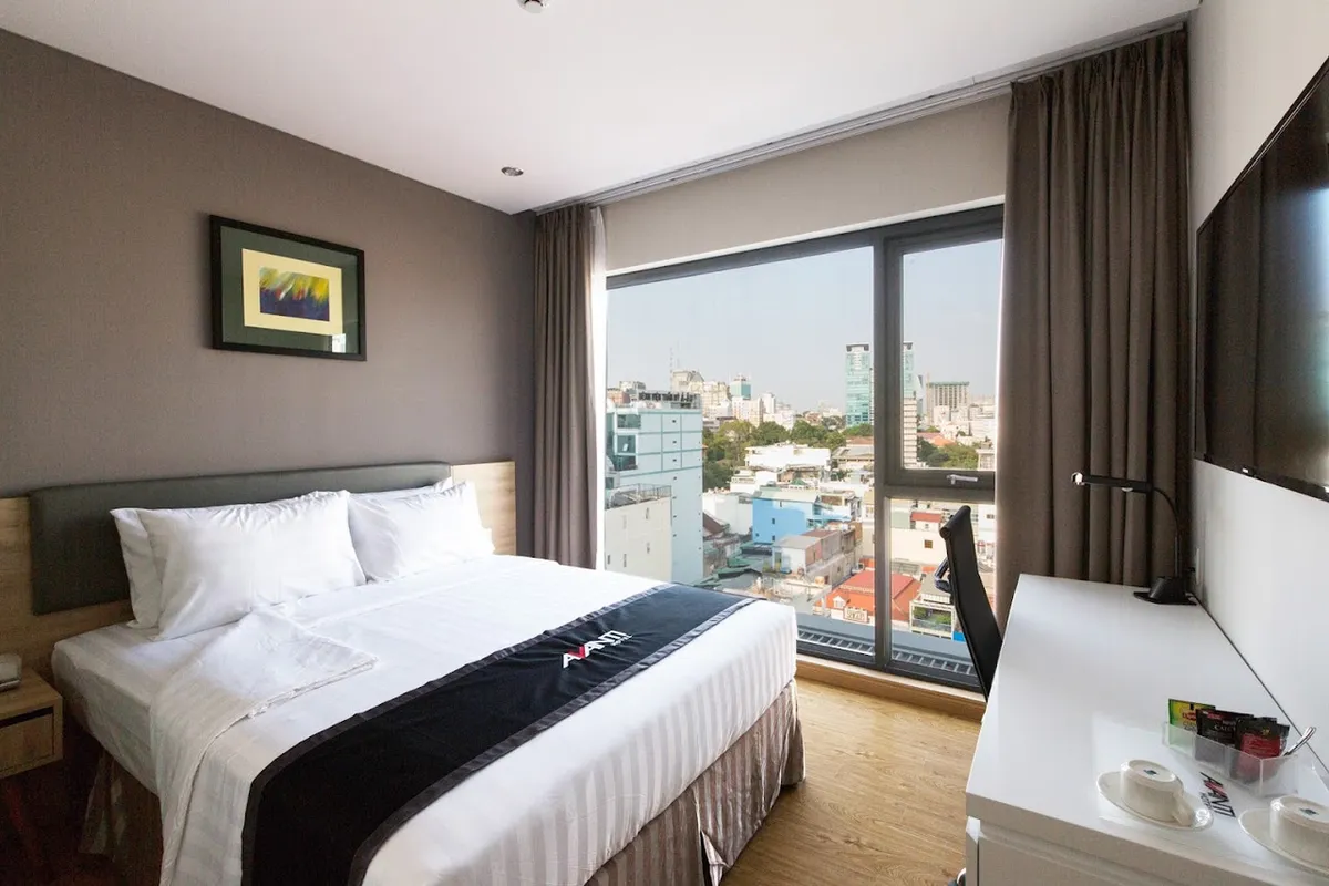 Avanti Hotel Saigon — rooms and atmosphere