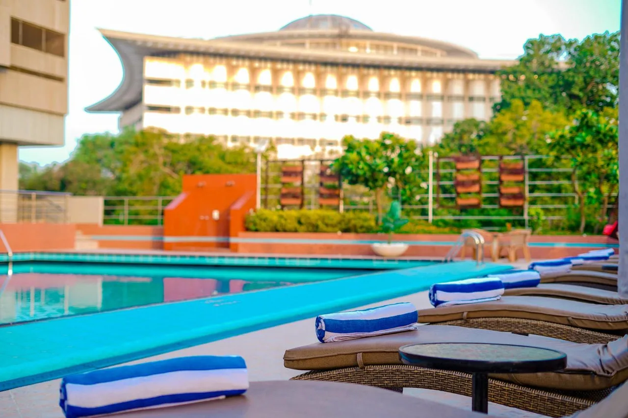 Avari Lahore Hotel — ภาพห้องพักและบรรยากาศ