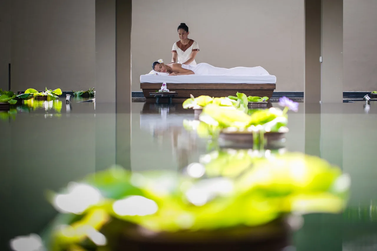 Avista Hideaway Phuket Patong - MGallery — rooms and atmosphere