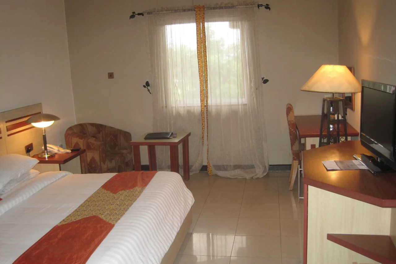 Axari Hotel & Suites — ภาพห้องพักและบรรยากาศ