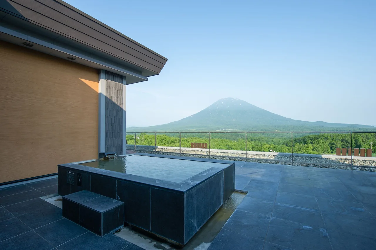 AYA Niseko — rooms and atmosphere