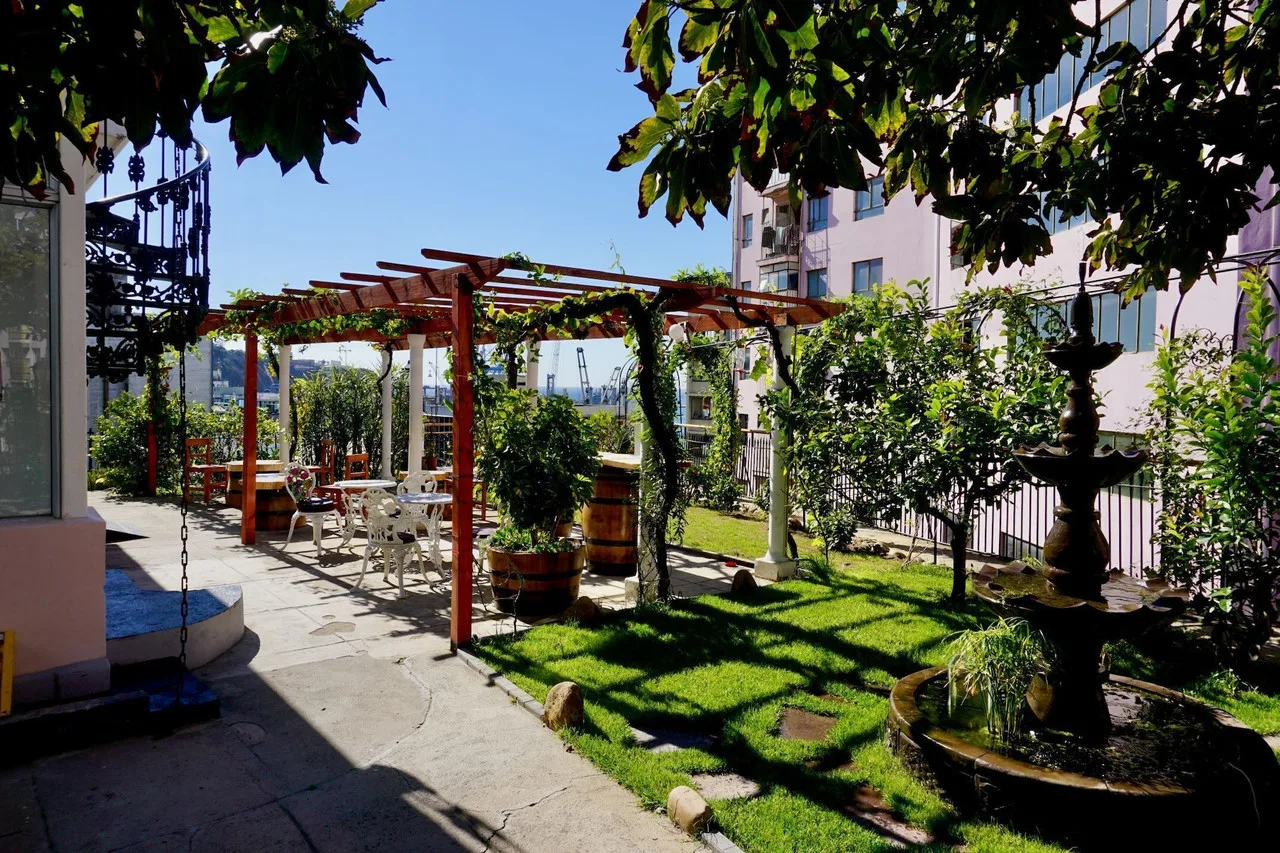 AYCA La Flora Hotel Boutique — ภาพห้องพักและบรรยากาศ