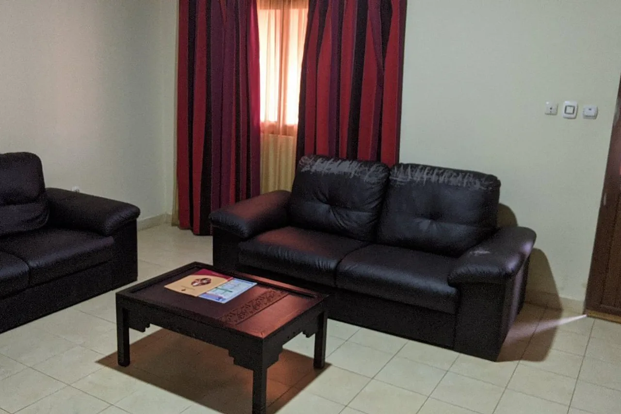 Azalai Hotel 24 de Setembro Bissau — rooms and atmosphere