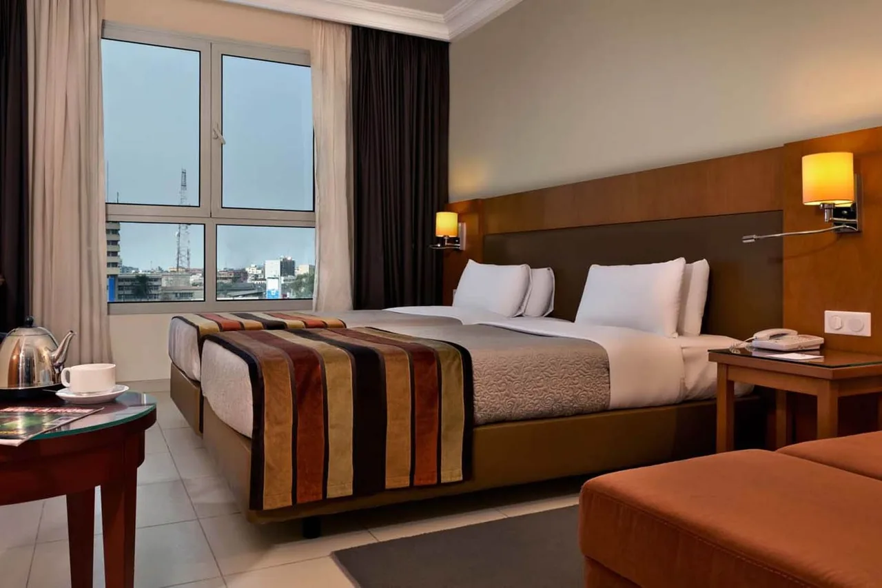 Azalai Hotel de la Plage Cotonou — ภาพห้องพักและบรรยากาศ