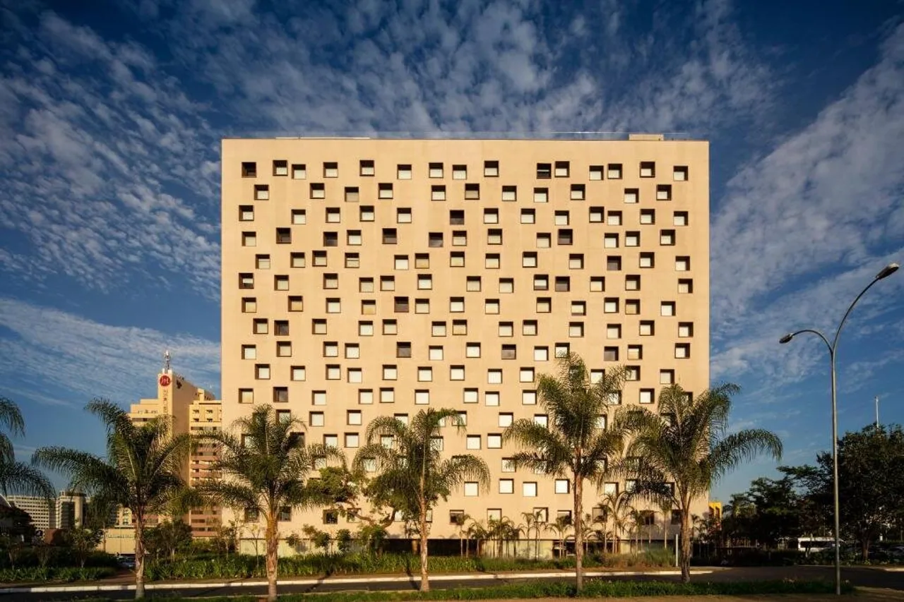 B Hotel Brasília — โรงแรมในบราซิเลีย