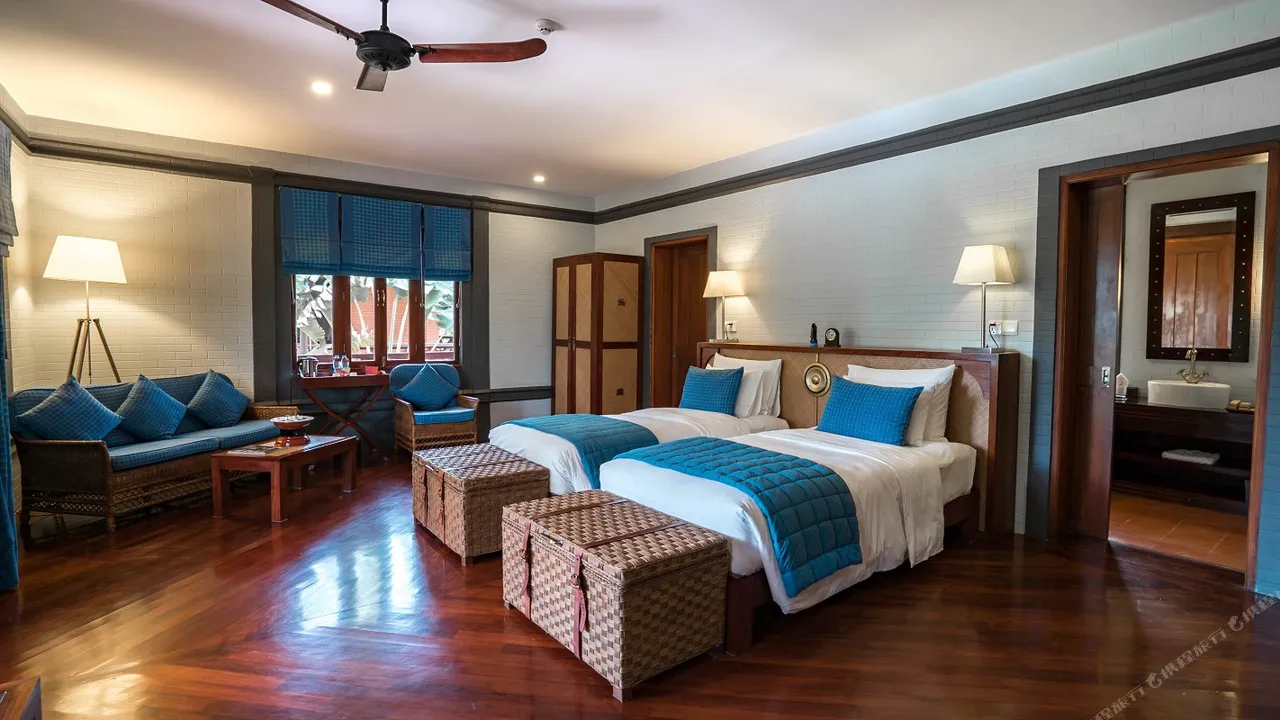 Bagan Lodge — rooms and atmosphere