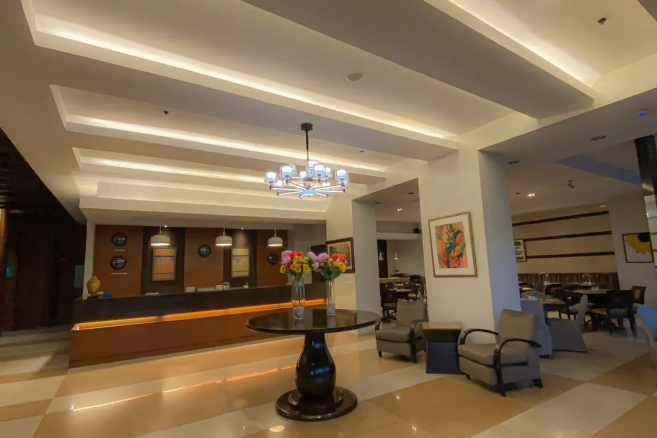 Baguio Burnham Suites Hotel — ภาพห้องพักและบรรยากาศ