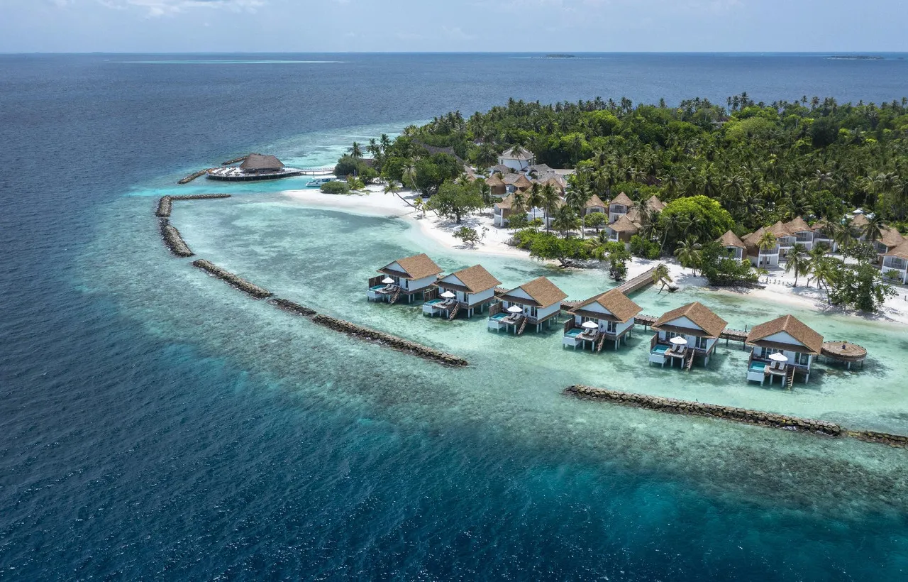 Bandos Maldives — ภาพห้องพักและบรรยากาศ
