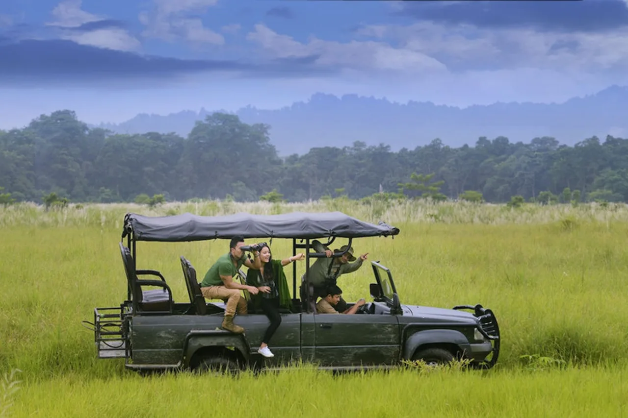Barahi Jungle Lodge — ภาพห้องพักและบรรยากาศ