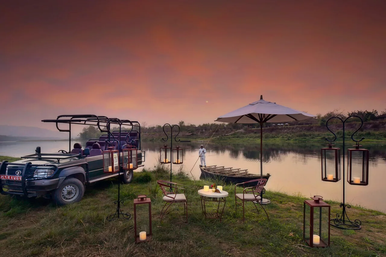 Barahi Jungle Lodge — ภาพห้องพักและบรรยากาศ