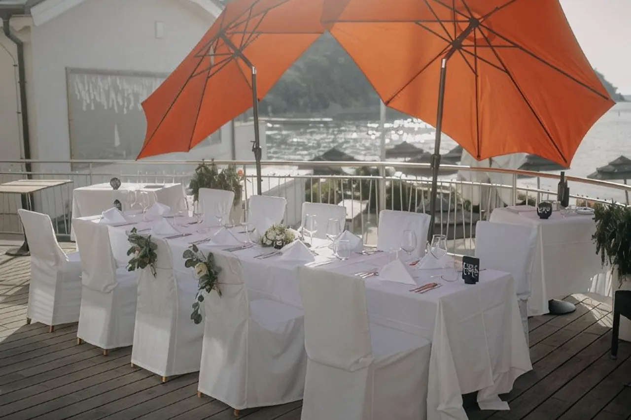 Barbara Piran Beach Hotel — ภาพห้องพักและบรรยากาศ