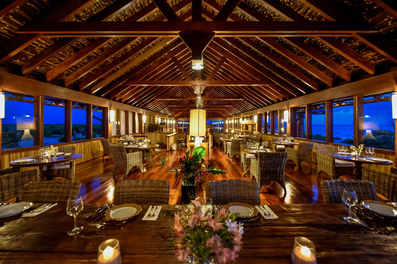Barbuda Belle Luxury Beach Hotel — ภาพห้องพักและบรรยากาศ
