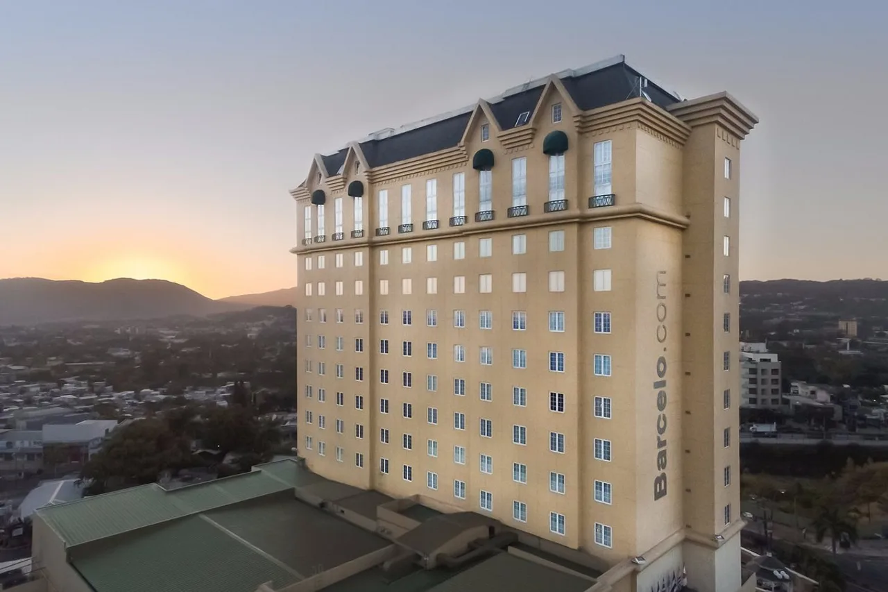 Barceló San Salvador — ภาพห้องพักและบรรยากาศ