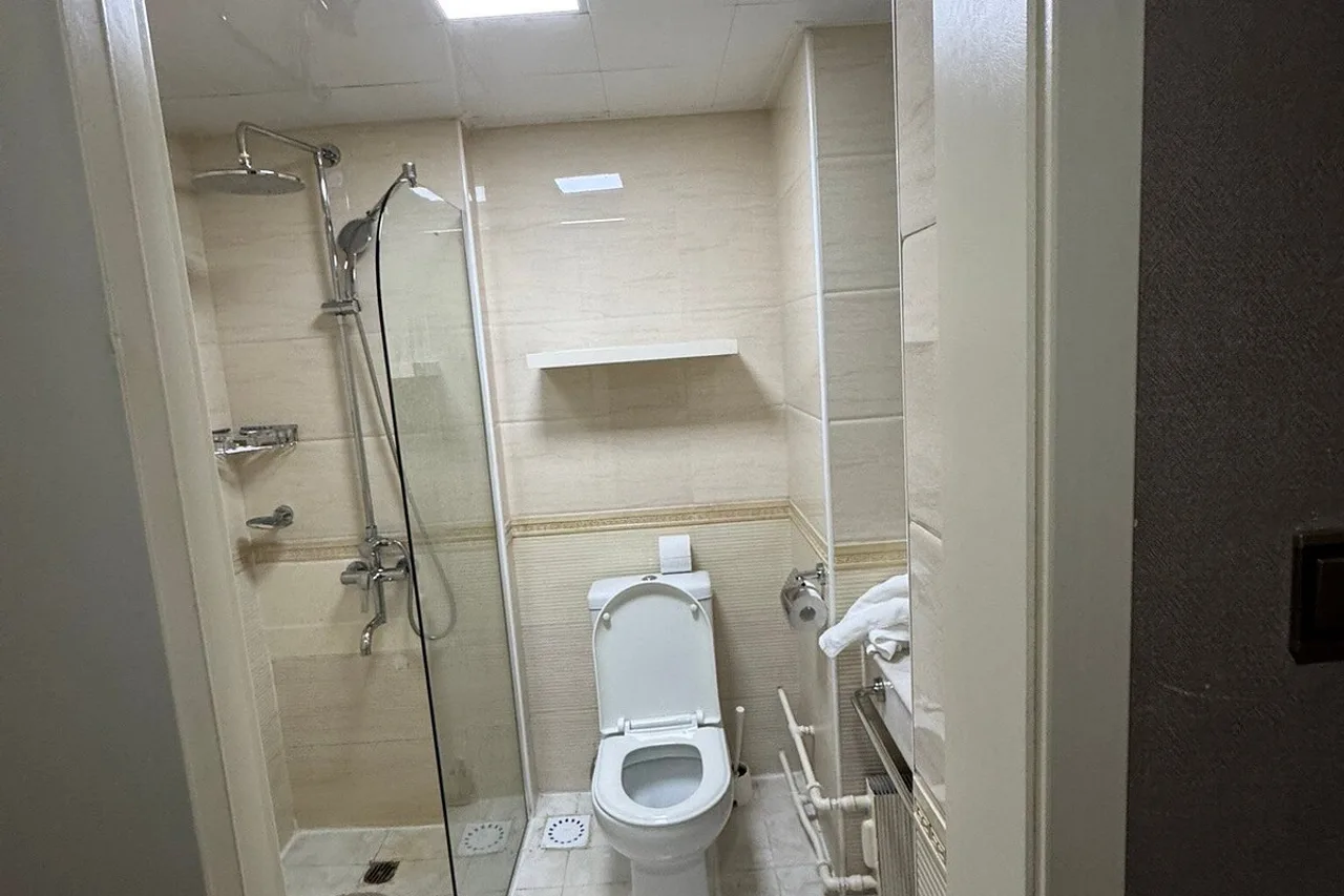 Bayangol Hotel — ภาพห้องพักและบรรยากาศ