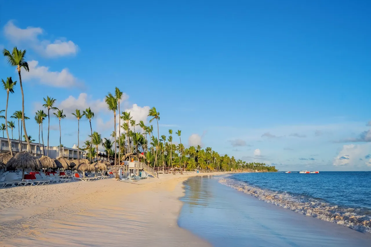 Be Live Collection Punta Cana - Adults Only All Inclusive — ภาพห้องพักและบรรยากาศ