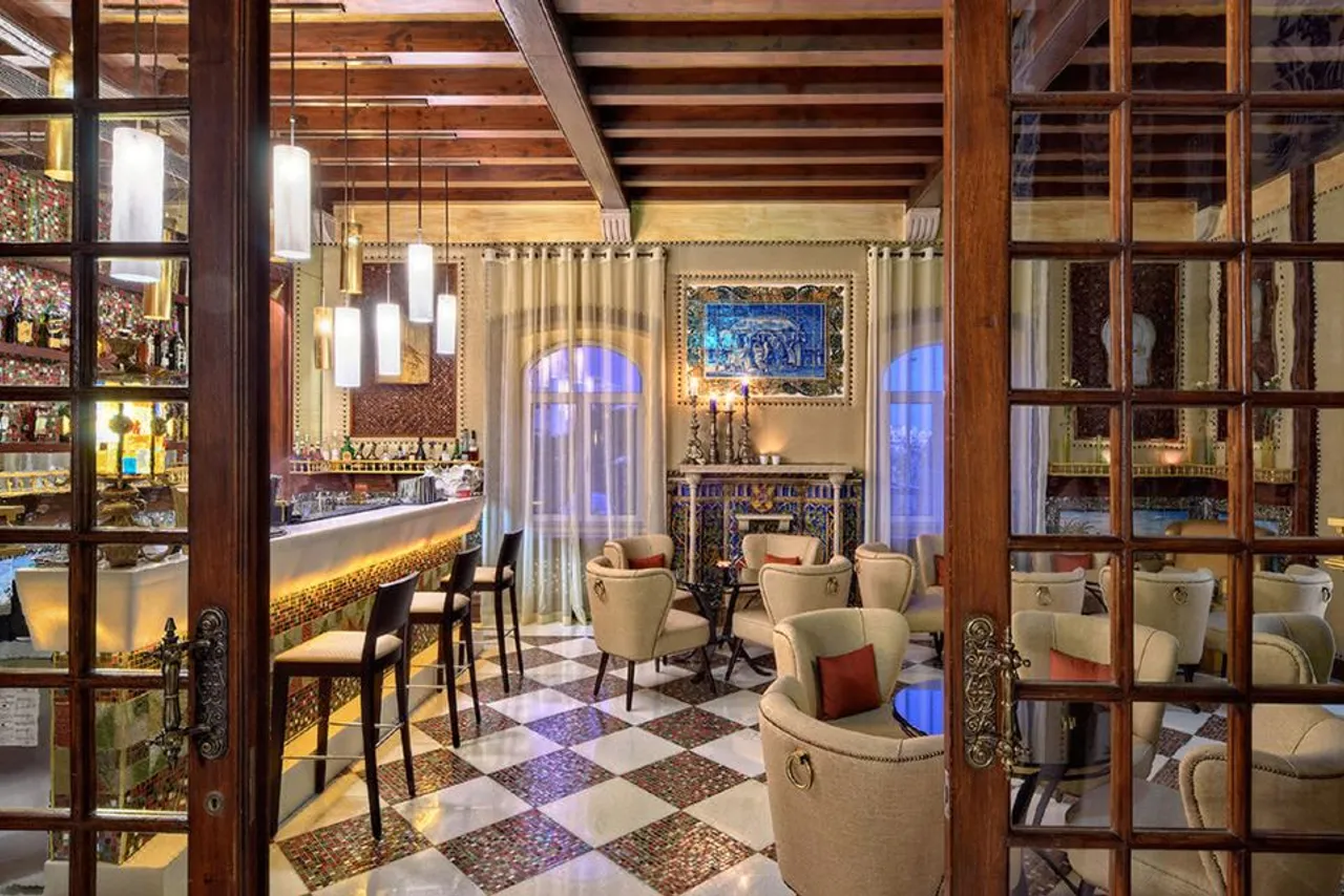 Bela Vista Hotel & Spa - Relais & Chateaux — rooms and atmosphere